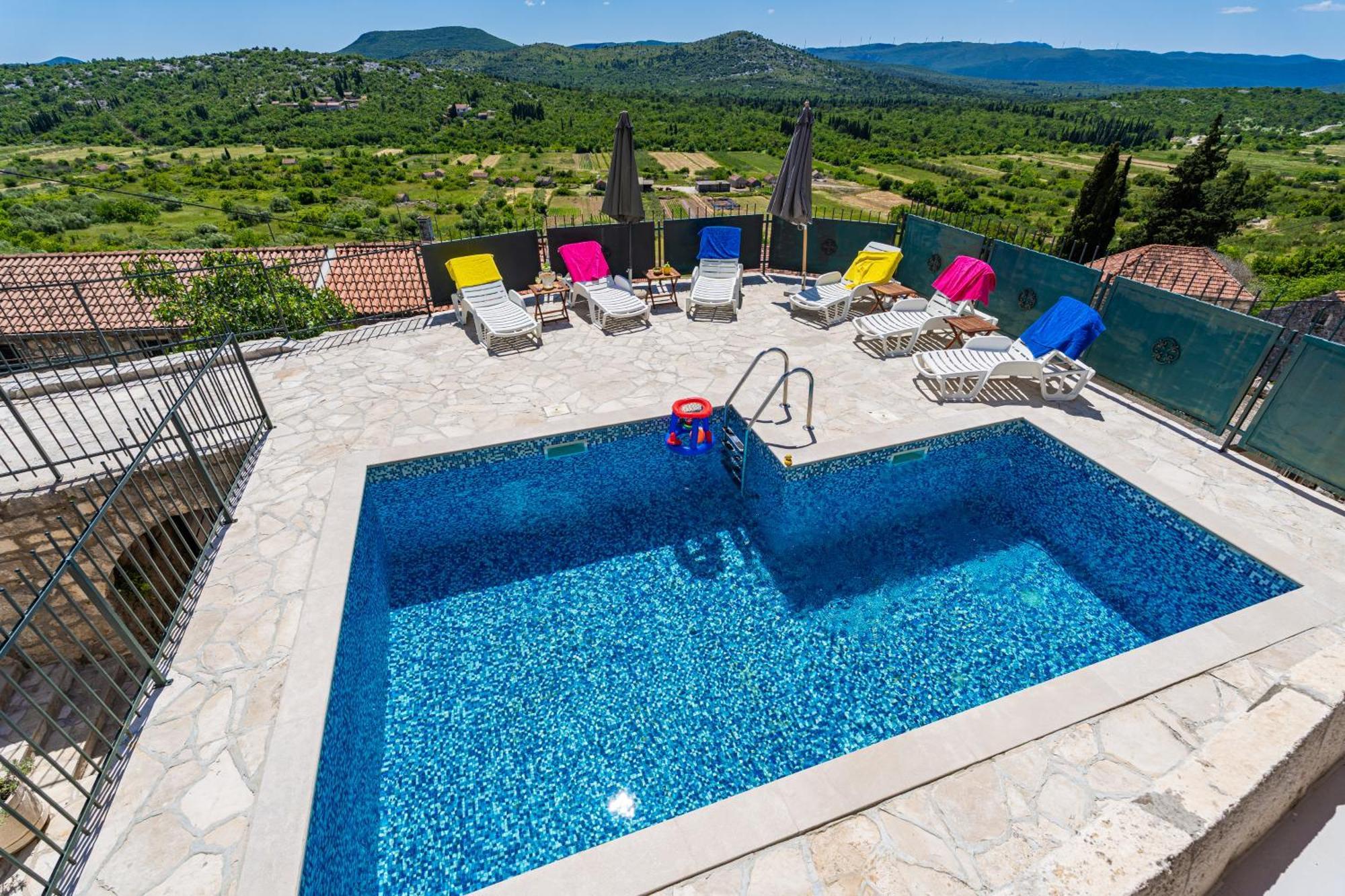 Private Pool Villa - Meditteranean Peace Слано Екстер'єр фото